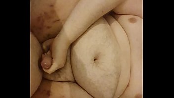 Chub cums while being fucked
