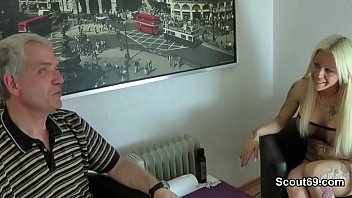 Opa darf 18yr Teeny ficken und ins Gesicht spritzen - Scout69.com