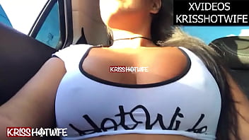 Kriss Hotwife Esposa Safadinha Usando Top Bem Decotado No Uber